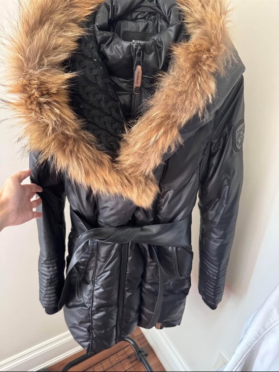 RUDSAK Jackets & Blazers - RUDSAK Black Belted Puffer Coat with Brown Faux Fur Trim